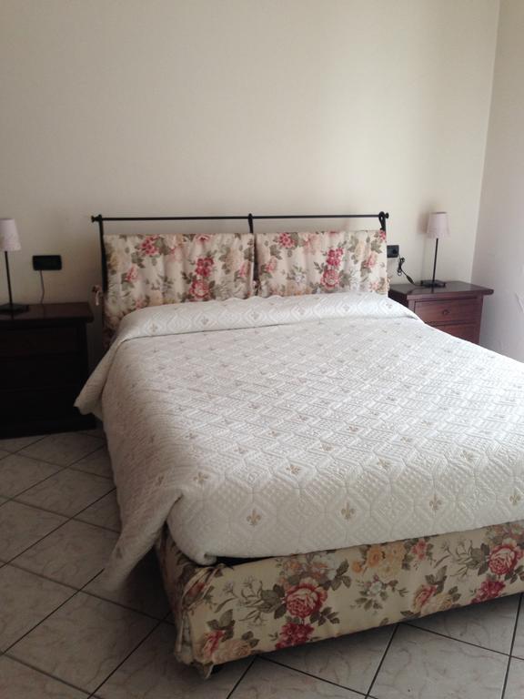 B&B Villa Lina Desenzano del Garda Dış mekan fotoğraf