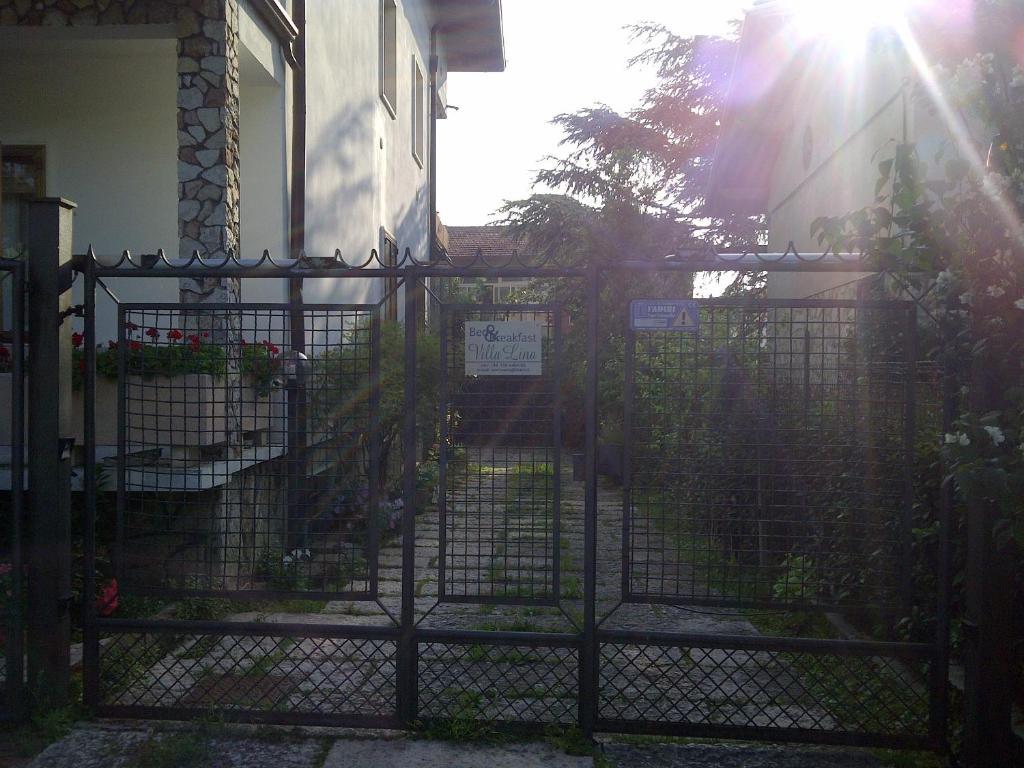 B&B Villa Lina Desenzano del Garda Dış mekan fotoğraf