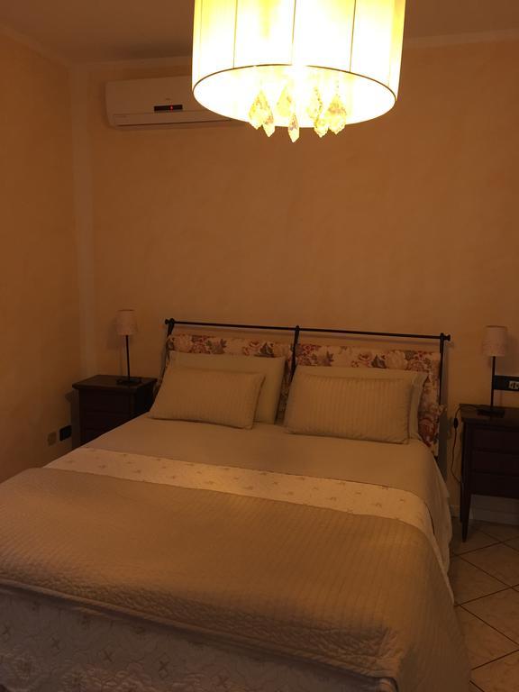 B&B Villa Lina Desenzano del Garda Dış mekan fotoğraf
